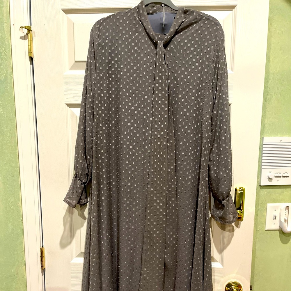 Belladonna Grey Front Tie Dress size XL